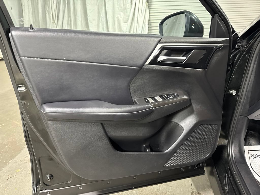 Used 2024 Mitsubishi Outlander SE FWD image 15