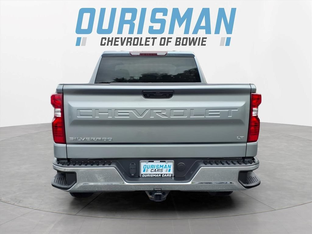 Used 2023 Chevrolet Silverado 1500 LT AWD/4WD image 4