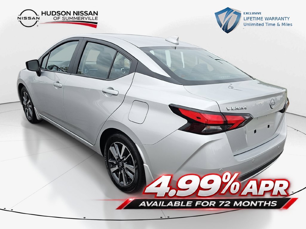 Used 2025 Nissan Versa SV w/ Trunk Package FWD image 9