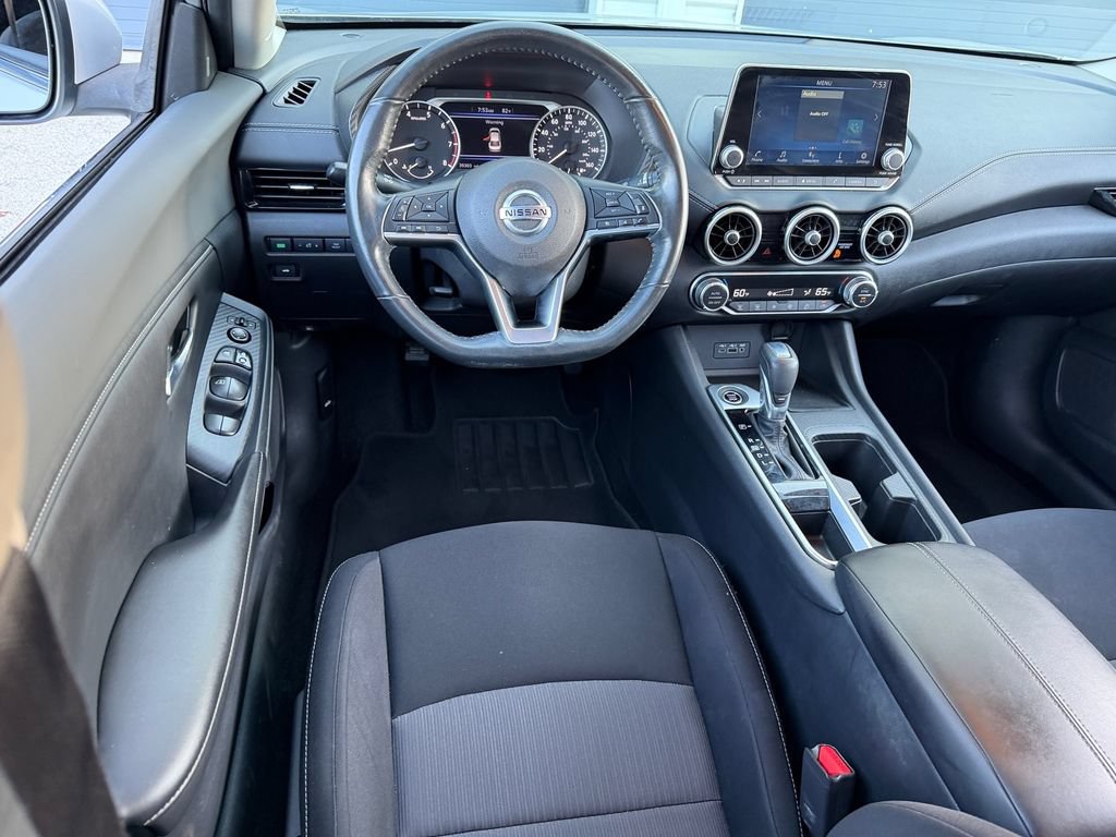 Certified 2021 Nissan Sentra SV FWD image 13