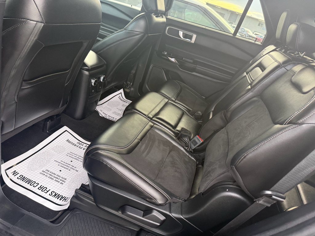 Used 2022 Ford Explorer ST w/ ST Street Pack AWD/4WD image 17