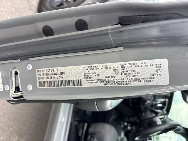 Used 2022 Jeep Wrangler Sport AWD/4WD image 31