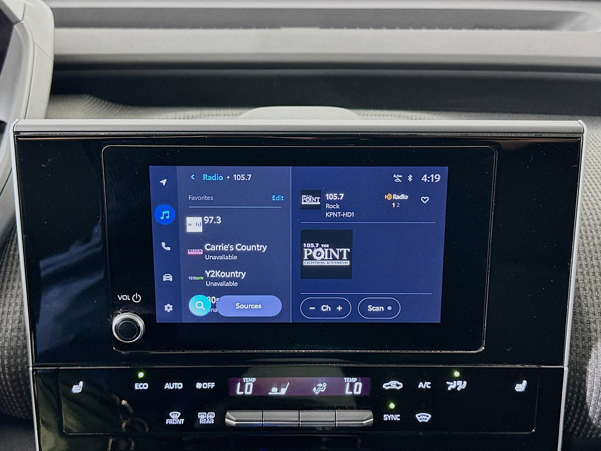 Used 2024 Subaru Solterra Premium image 21