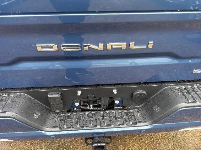 New 2026 GMC Sierra 1500 Denali Ultimate AWD/4WD image 10