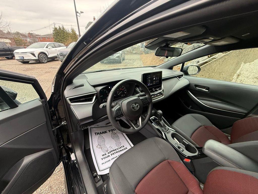 Used 2024 Toyota Corolla SE image 14