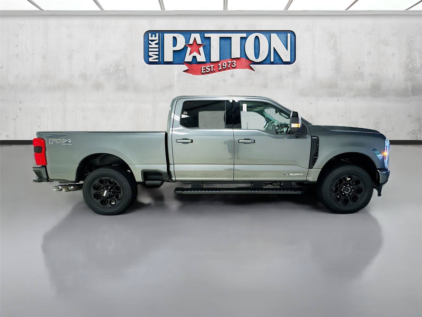 New 2026 Ford F250 Lariat w/ Black Appearance Package AWD/4WD image 8