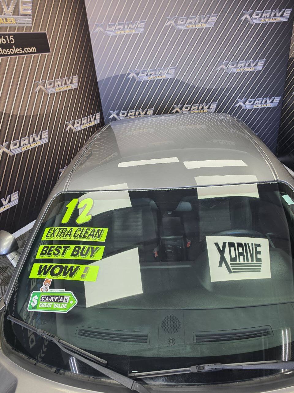 Used 2012 Dodge Challenger SXT RWD image 10