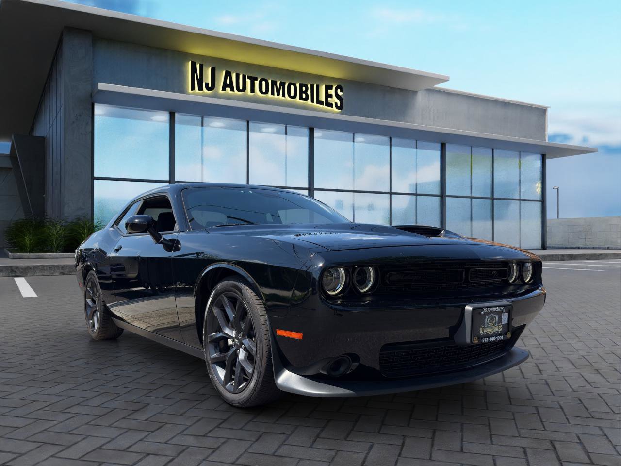 Used 2023 Dodge Challenger R/T w/ Blacktop Package RWD image 1