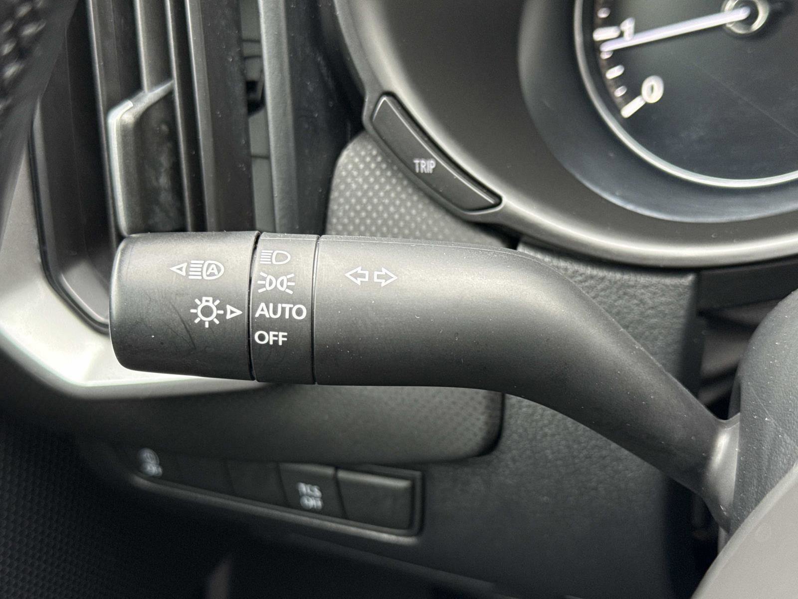 Used 2023 MAZDA CX-50 2.5 S w/ Preferred Plus Pkg image 10