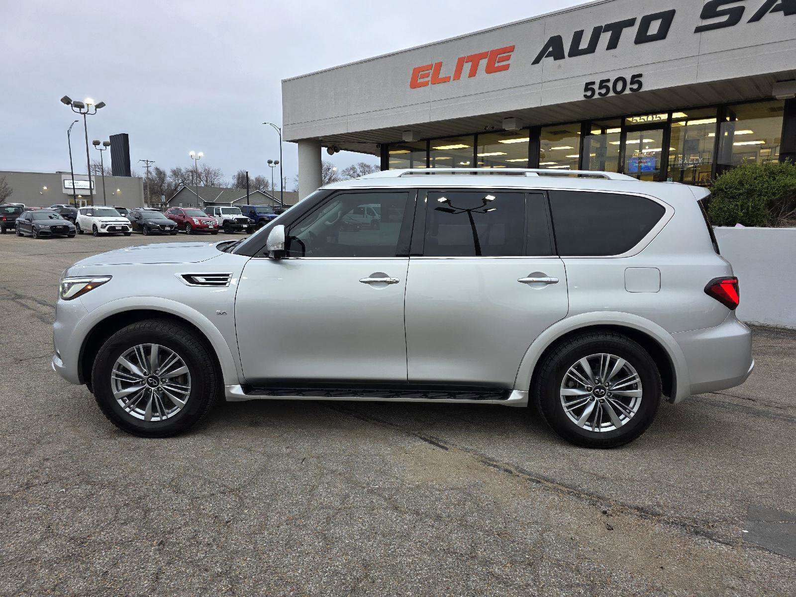 Used 2020 INFINITI QX80 Luxe w/ Proassist Package image 8