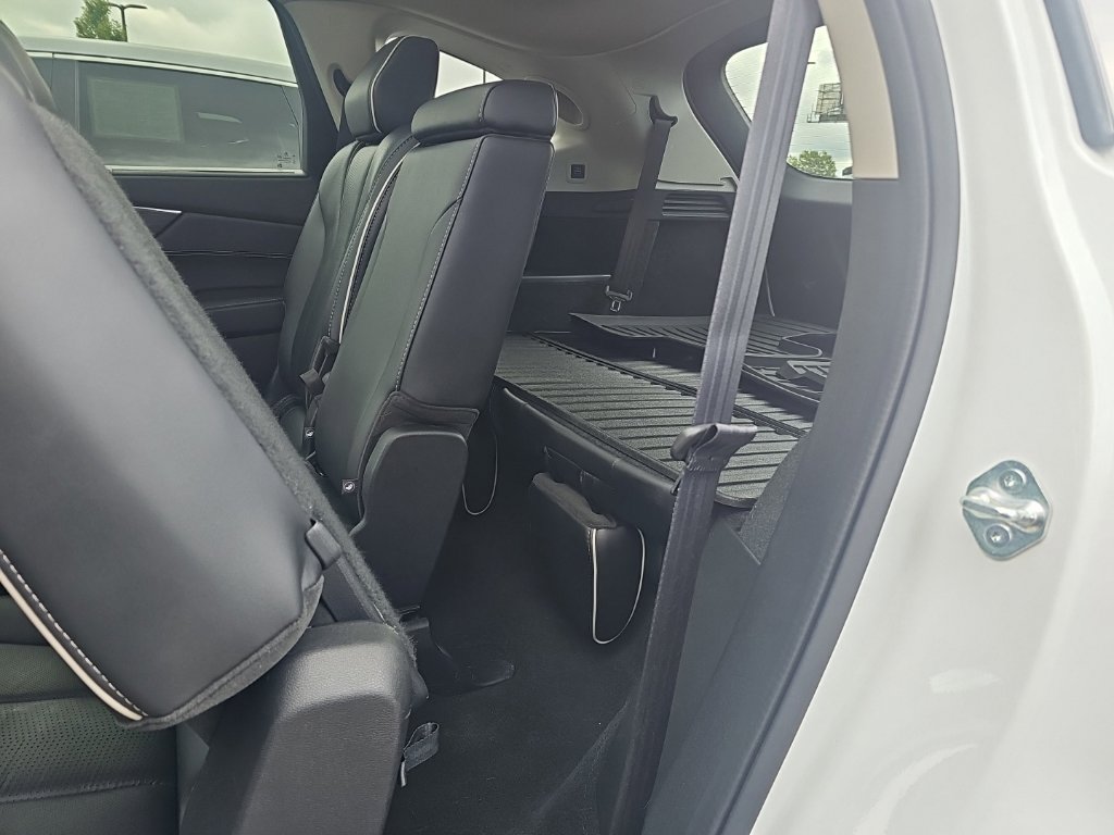 Used 2022 Acura MDX w/ Advance Package AWD/4WD image 38