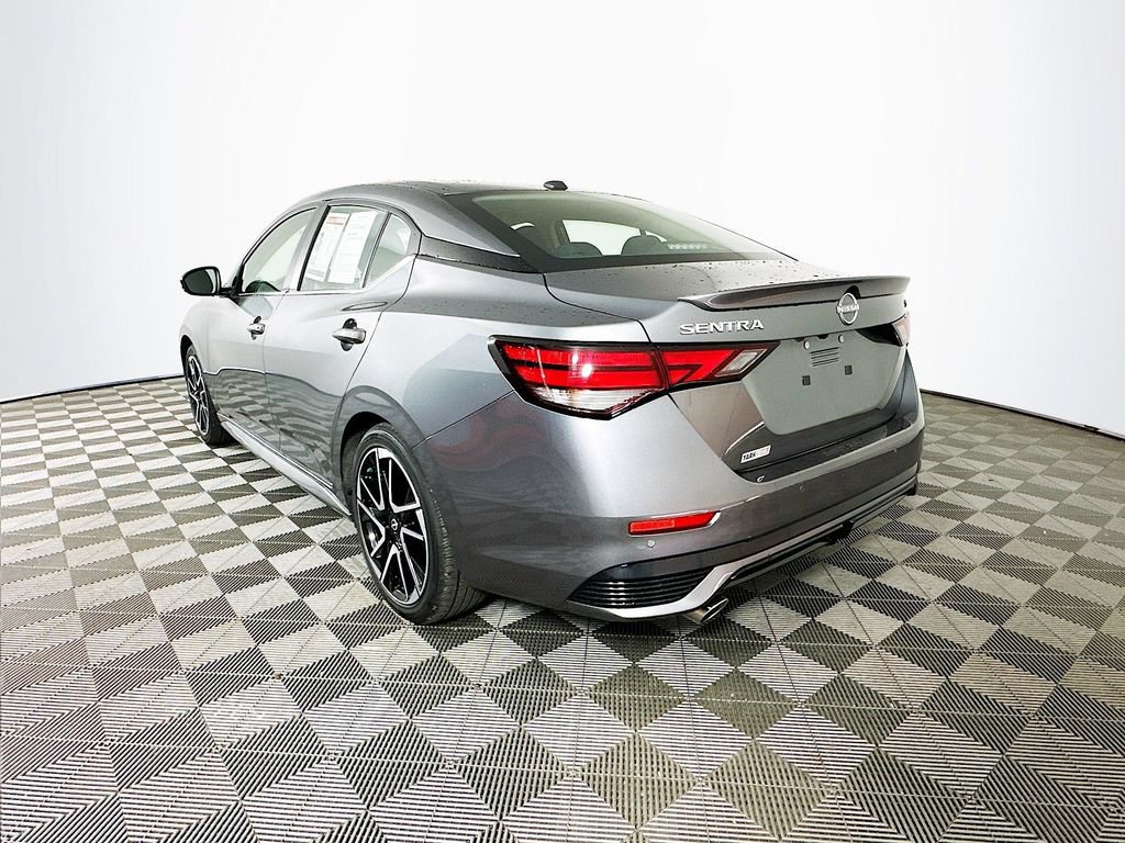 Certified 2025 Nissan Sentra SR FWD image 8