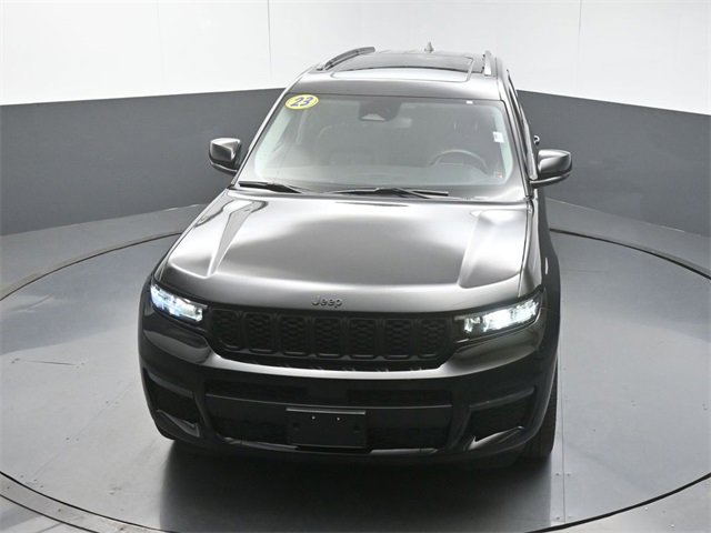Used 2023 Jeep Grand Cherokee L Limited w/ Black Appearance Package image 44