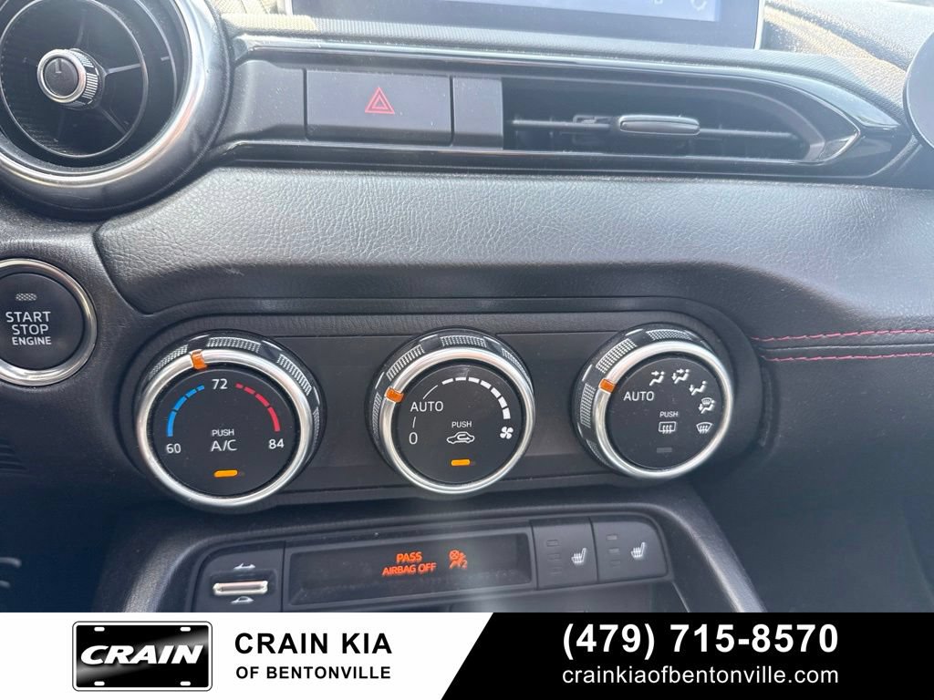 Used 2017 MAZDA MX-5 Miata RF Grand Touring RWD image 26