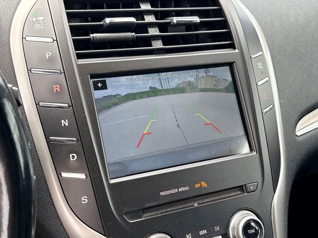 Used 2017 Lincoln MKC Select w/ Select Plus Package AWD/4WD image 24