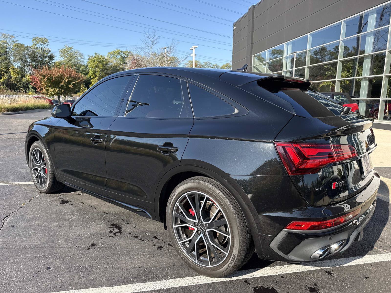 Used 2024 Audi SQ5 Premium Plus w/ S Sport Package AWD/4WD image 9