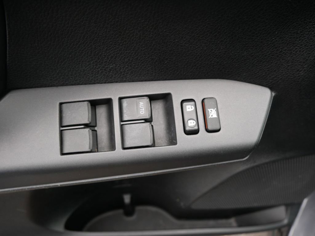 Used 2017 Toyota RAV4 XLE w/ Plus Special Value Package AWD/4WD image 16