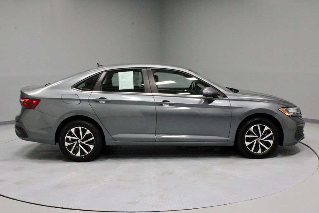 Used 2024 Volkswagen Jetta S FWD image 11