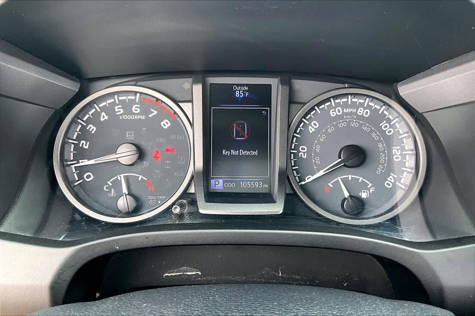 Used 2020 Toyota Tacoma TRD Off-Road AWD/4WD image 24