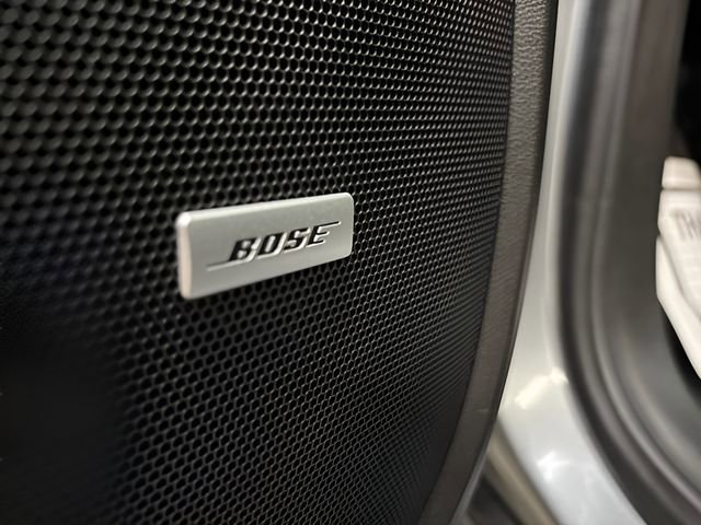 Used 2023 Chevrolet Traverse RS image 35