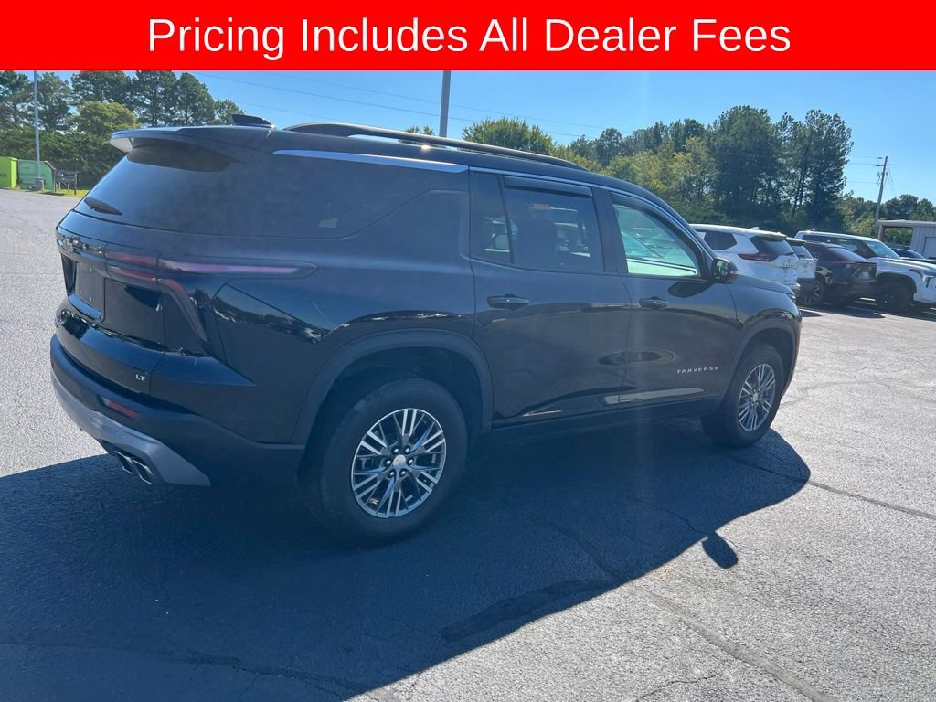 Used 2024 Chevrolet Traverse LT w/ Trailering Package AWD/4WD image 21