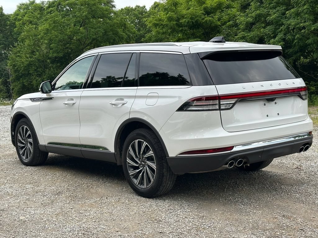New 2026 Lincoln Aviator AWD image 31