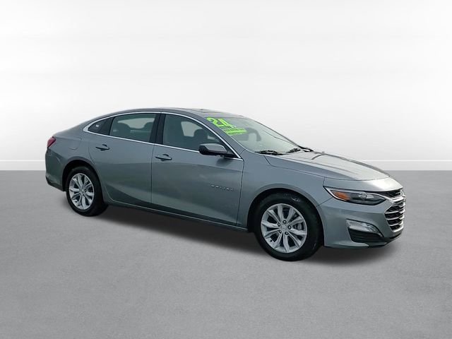 Used 2024 Chevrolet Malibu LT image 3