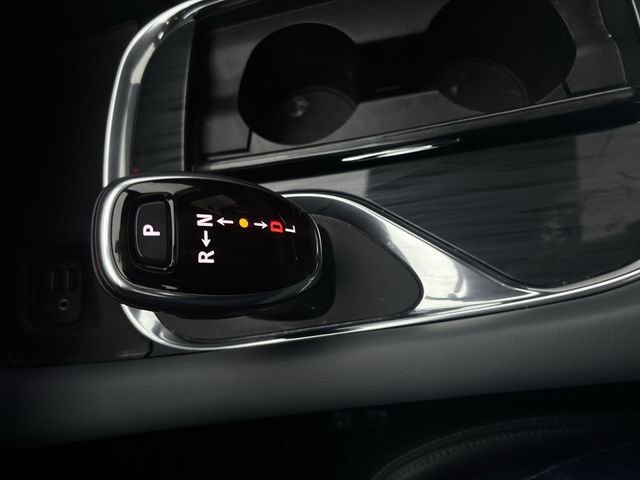 Used 2021 Buick Enclave Essence w/ Sound and Sites Package image 26