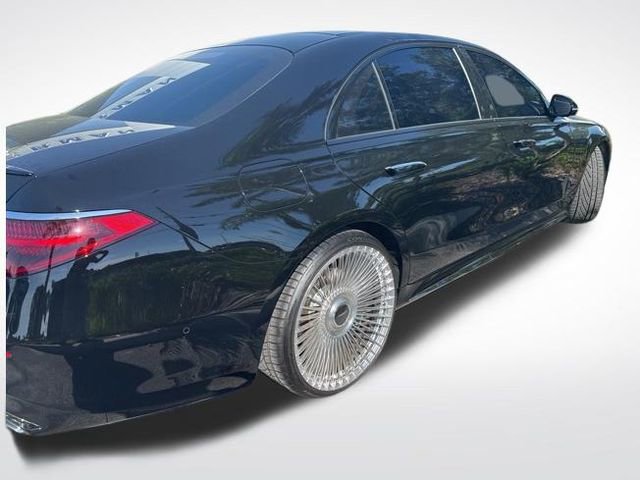 Used 2025 Mercedes-Benz S 580 4MATIC Sedan image 4