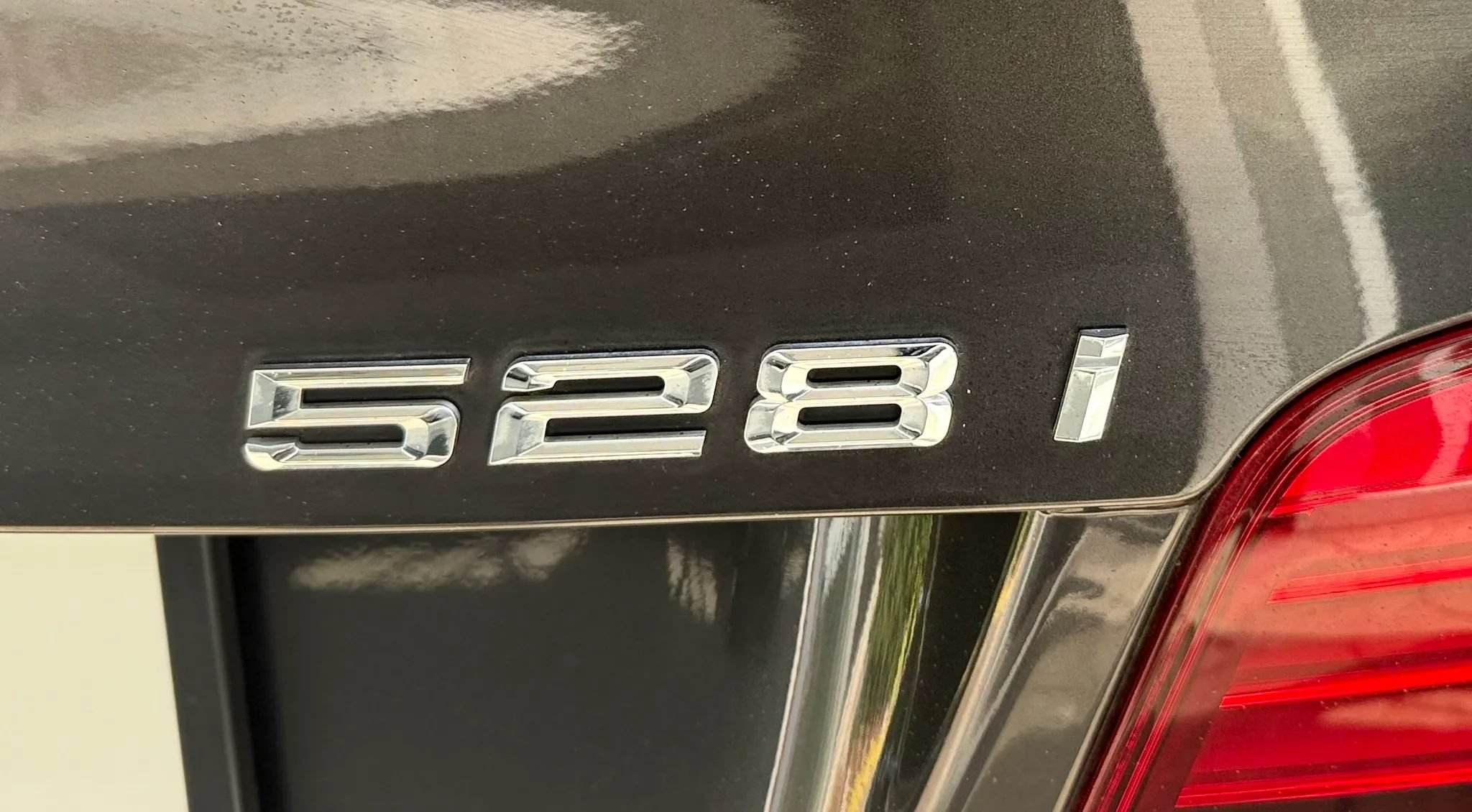 Used 2014 BMW 528i xDrive Sedan AWD/4WD image 46