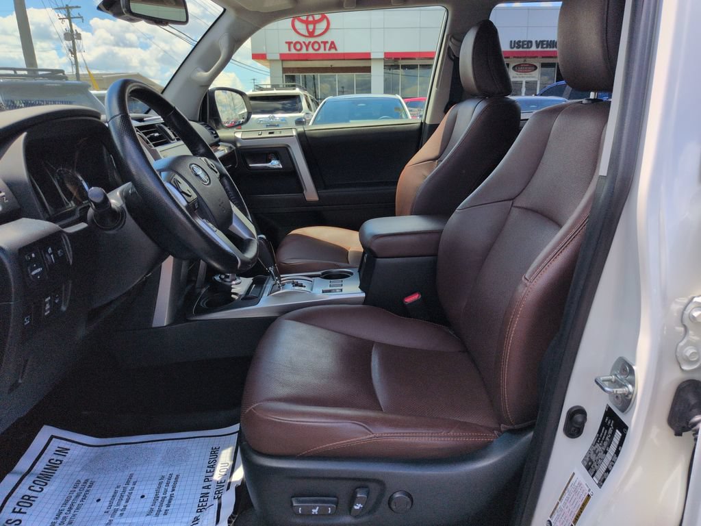 Certified 2023 Toyota 4Runner Limited AWD/4WD image 9