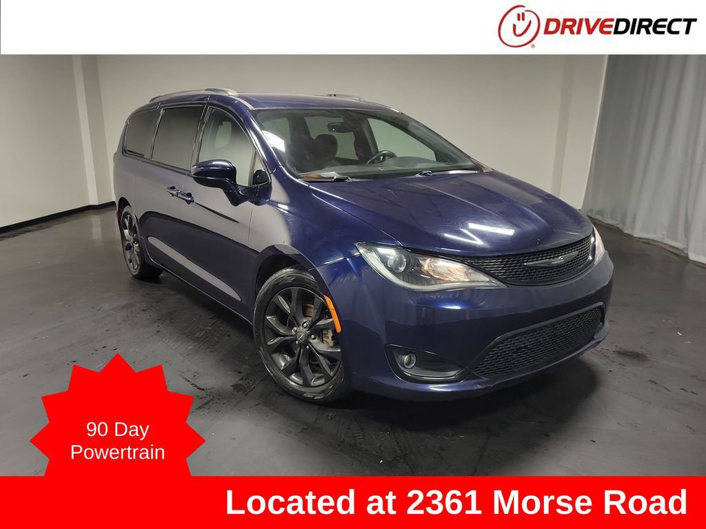 Used 2019 Chrysler Pacifica Touring Plus w/ S Appearance Package image 1