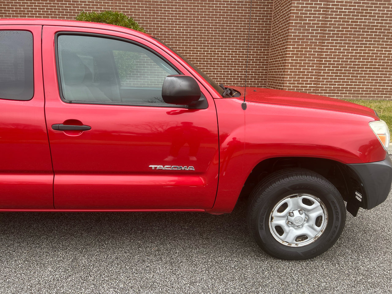 Used 2013 Toyota Tacoma 2WD Access Cab image 14