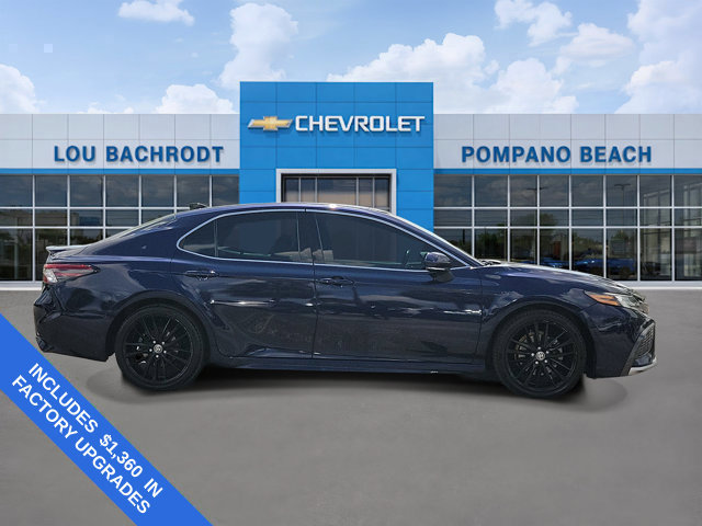 Used 2021 Toyota Camry XSE FWD image 2