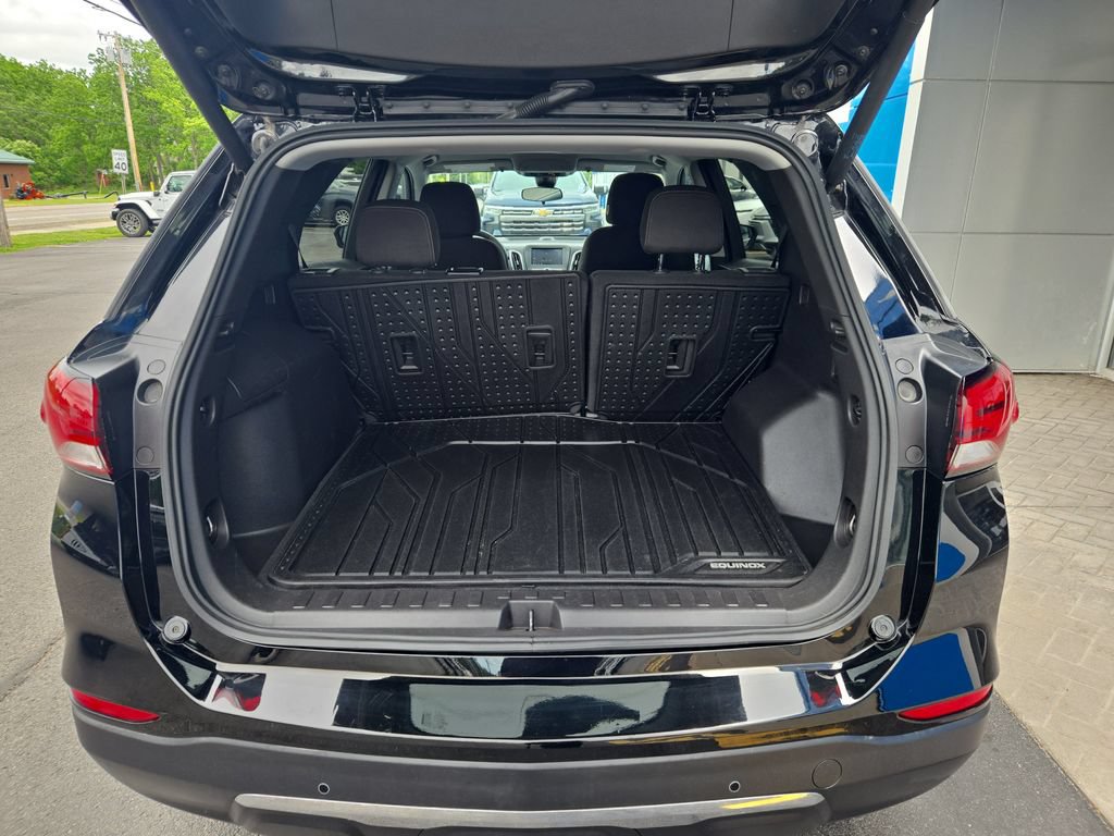 Certified 2024 Chevrolet Equinox LT w/ LPO, Floor Liner Package AWD/4WD image 18