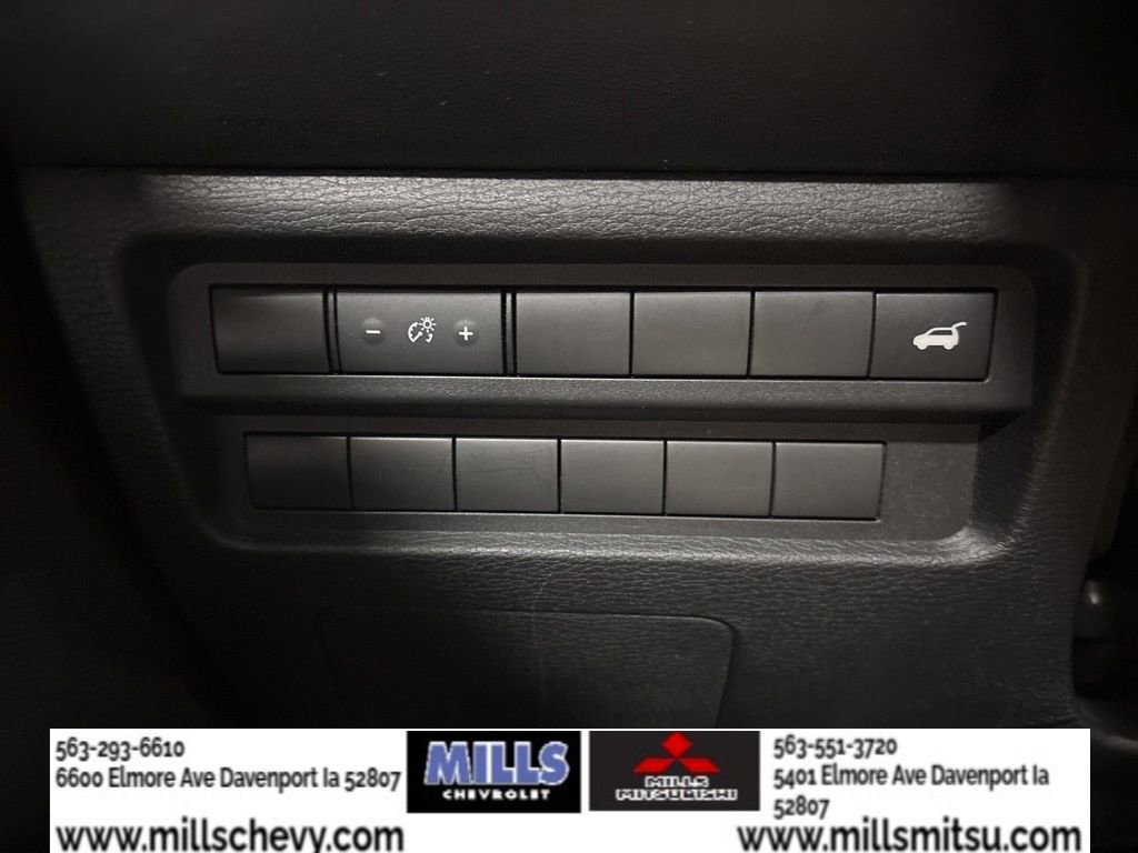 Used 2022 Mitsubishi Outlander SE AWD/4WD image 24