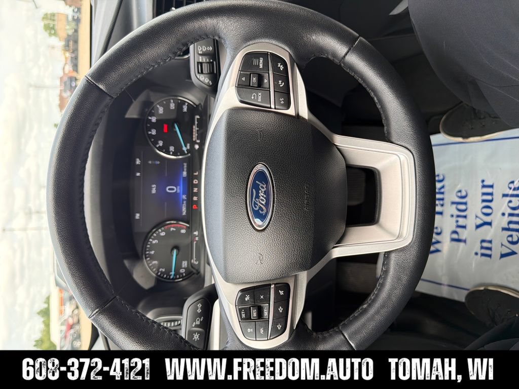 Used 2024 Ford Explorer XLT w/ Equipment Group 202A AWD/4WD image 14