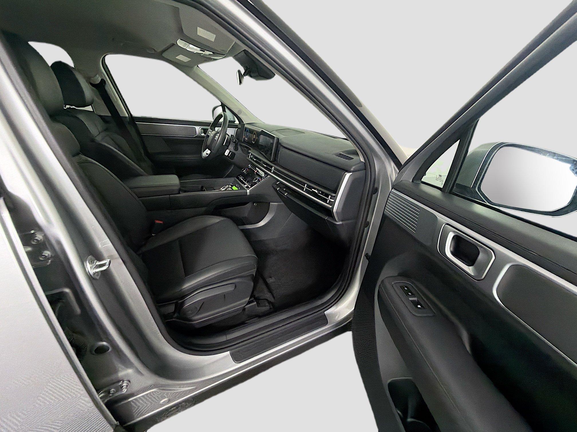 Used 2026 Hyundai Santa Fe SEL FWD image 31