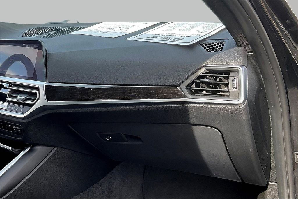 Used 2019 BMW 330i xDrive Sedan w/ Convenience Package image 25