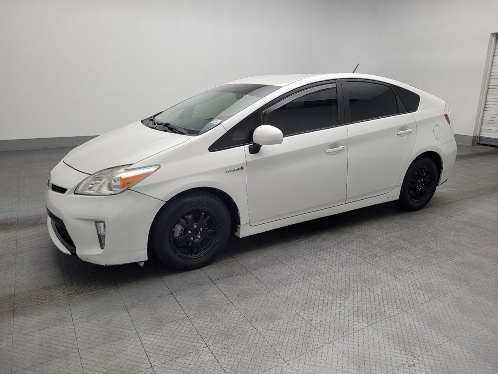 Used 2015 Toyota Prius Two image 2