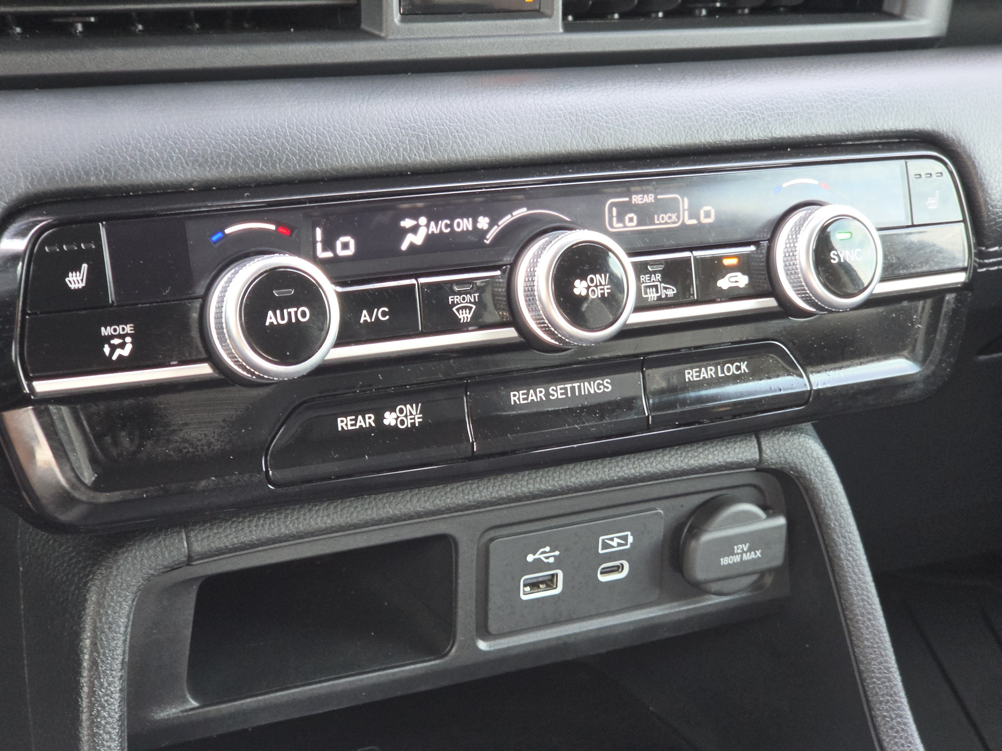 Used 2025 Honda Pilot EX-L image 22