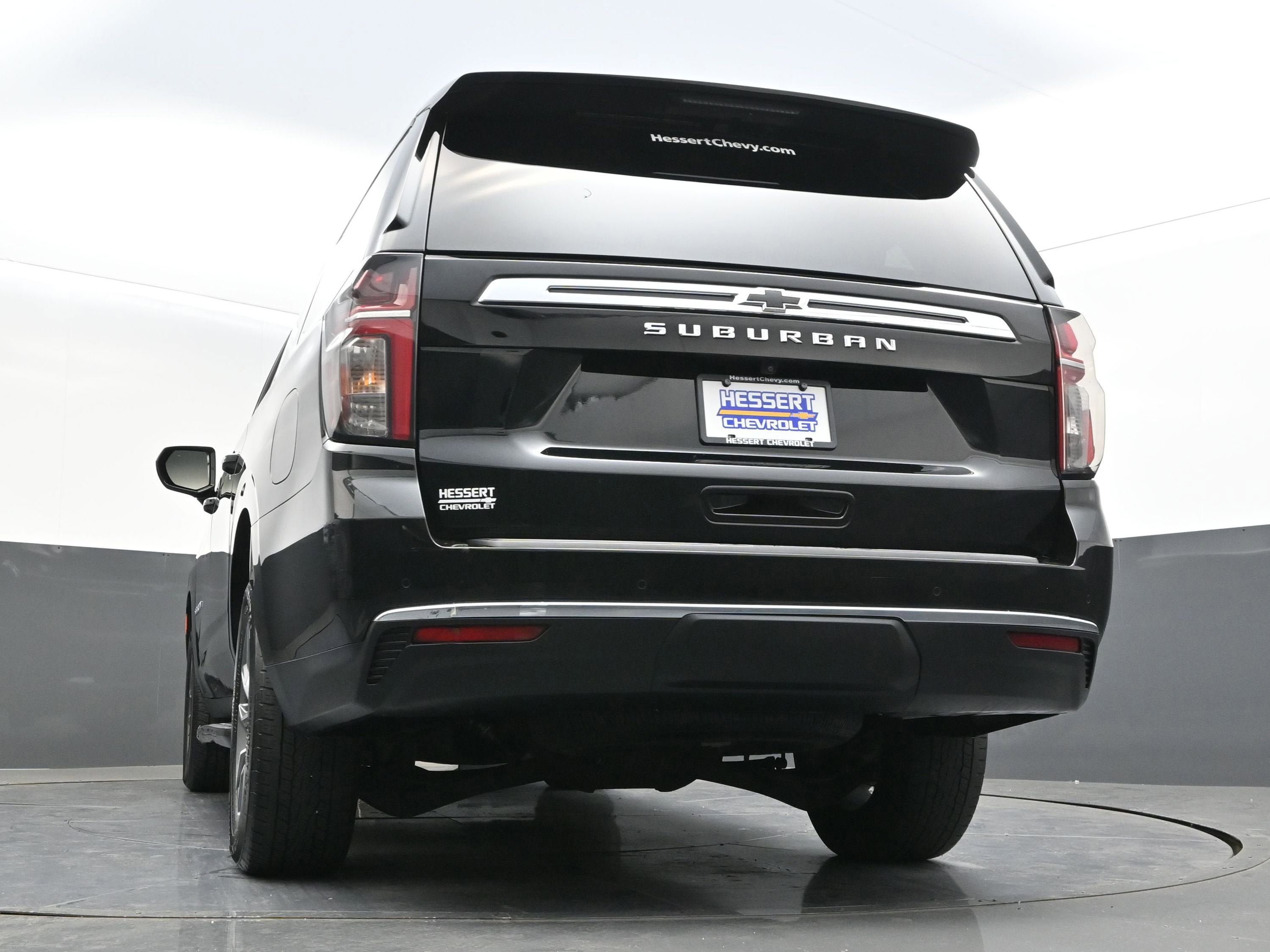 Certified 2024 Chevrolet Suburban LS w/ Driver Alert Package AWD/4WD image 43