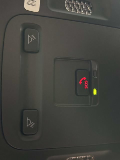 Used 2025 Toyota Camry SE w/ Convenience Package FWD image 36