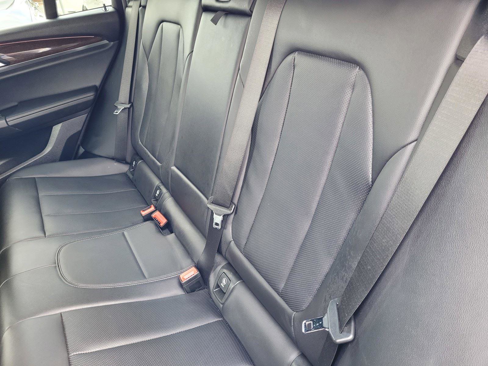 Certified 2022 BMW X4 xDrive30i image 16