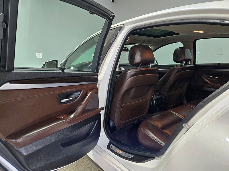 Used 2014 BMW 535i Sedan image 15