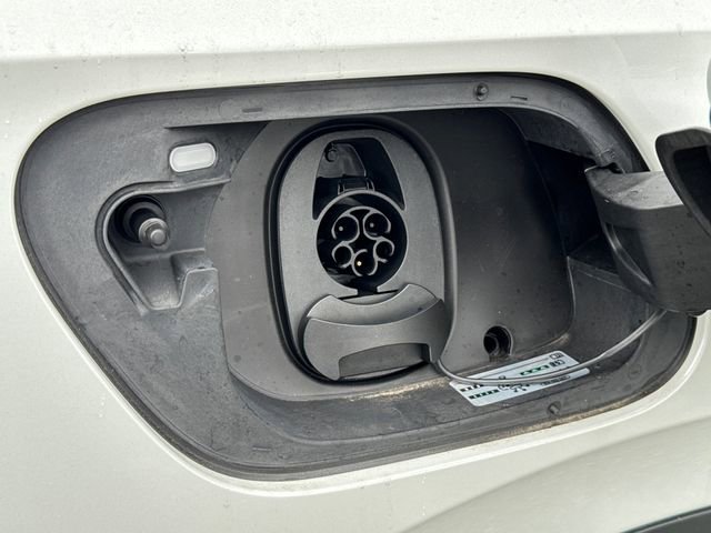 New 2026 Volkswagen ID.4 Pro image 16