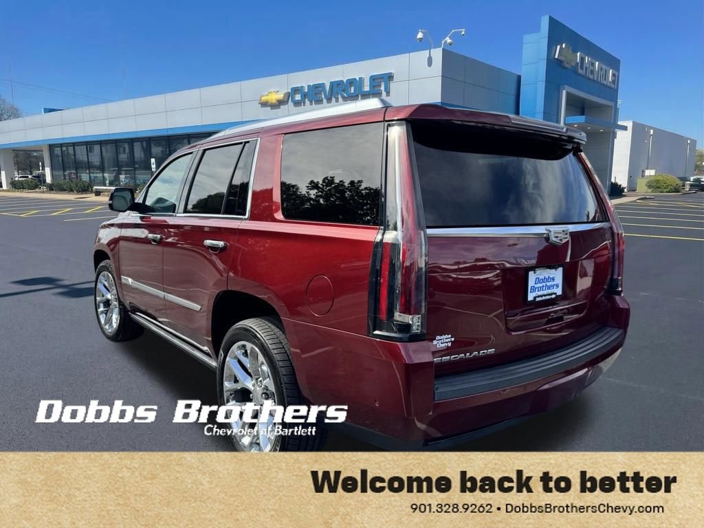 Certified 2019 Cadillac Escalade Premium Luxury AWD/4WD image 5