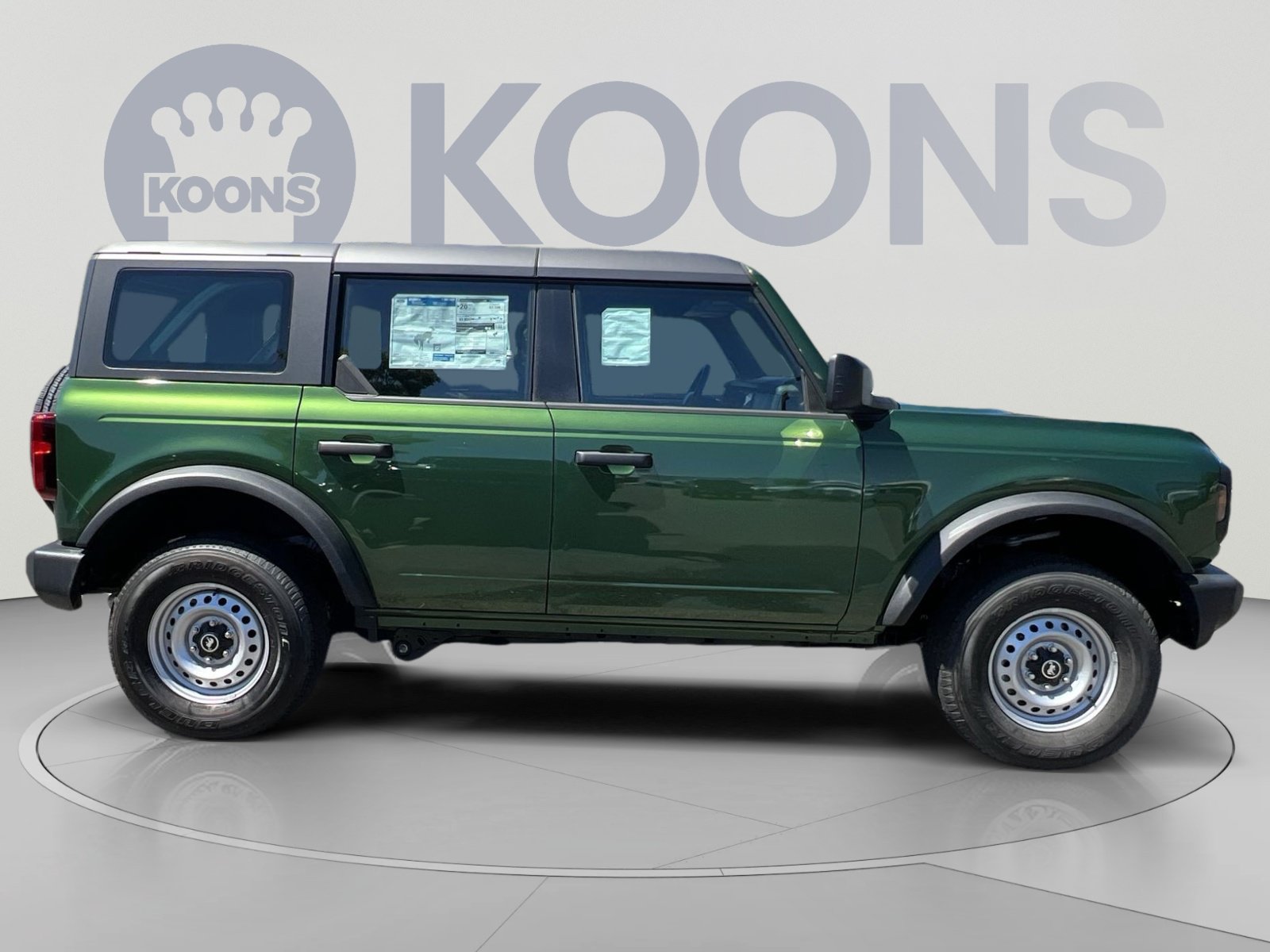 New 2025 Ford Bronco 4-Door AWD/4WD image 17