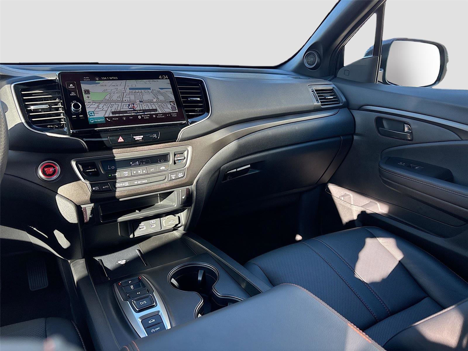 Used 2025 Honda Ridgeline TrailSport image 29