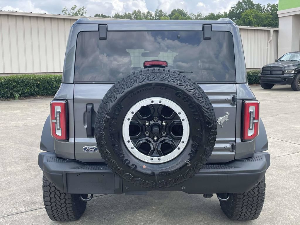 New 2025 Ford Bronco Badlands w/ Sasquatch Package AWD/4WD image 4